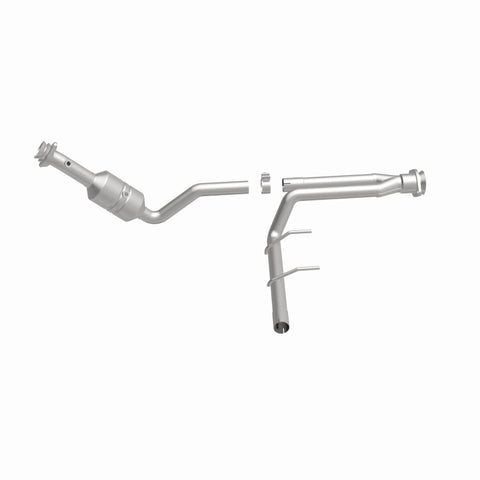 MagnaFlow Direct Fit Catalytic Converter 2011-2014 F-150 3.7L Underbody - 52156
