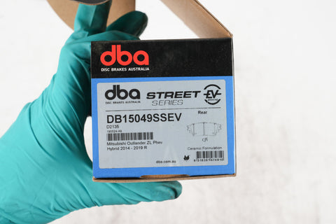 DBA 18-22 Mitsubishi Eclipse Cross (w/EPB) Rear Street Series Brake Pads - DB15049SSEV