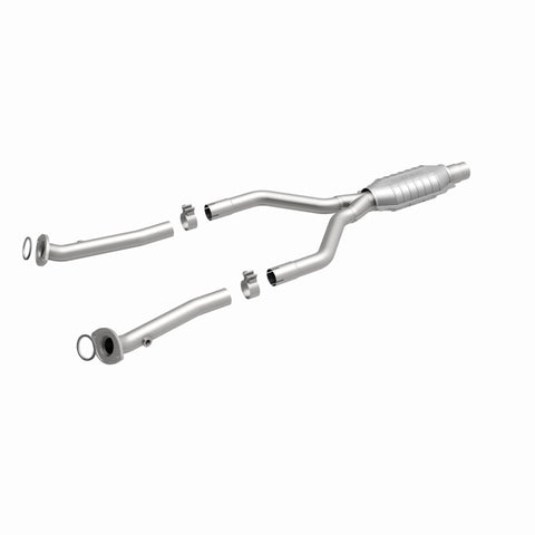 MagnaFlow Direct Fit Catalytic Converter 01-06 Lexus LS430 4.3L Rear - 51454