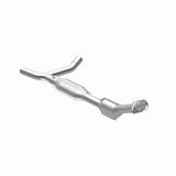 MagnaFlow Conv DF 01-03 Ford E150 4.2L Passenger Side - 93151