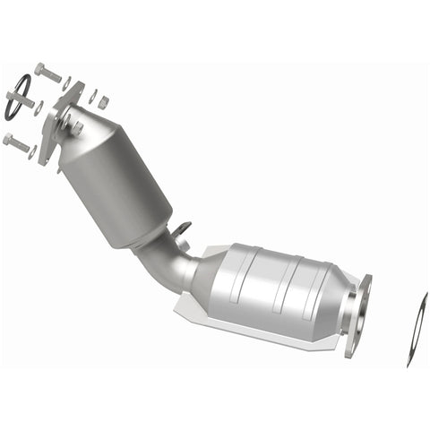 MagnaFlow Direct Fit Catalytic Converter 08-13 Infiniti G37 V6-3.7LGAS 2.25in Dia - 551143