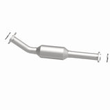 MagnaFlow Direct Fit Catalytic Converter OEM 2003-2004 Toyota Tundra Underbody - 28.75in Length - 4551406