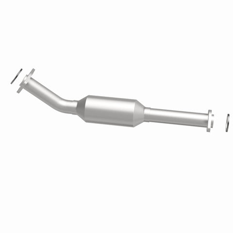 MagnaFlow Direct Fit Catalytic Converter OEM 2003-2004 Toyota Tundra Underbody - 28.75in Length - 4551406