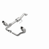 MagnaFlow Direct Fit Catalytic Converter 00-03 Dodge Durango 4.7L - 51338