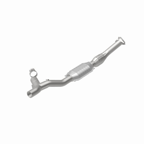 MagnaFlow Direct Fit Catalytic Converter 97-98 Ford Trucks 5.4L - 447130