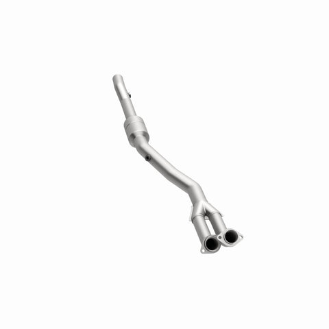 MagnaFlow Direct Fit Catalytic Converter 96-97 BMW 840 4.4L Driver Side - 24130
