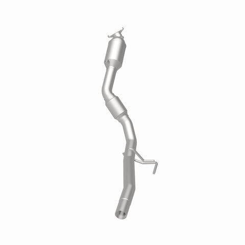 MagnaFlow Direct Fit Catalytic Converter 11-15 Volkswagen Touareg V6 3.6 OEM Underbody - 52411