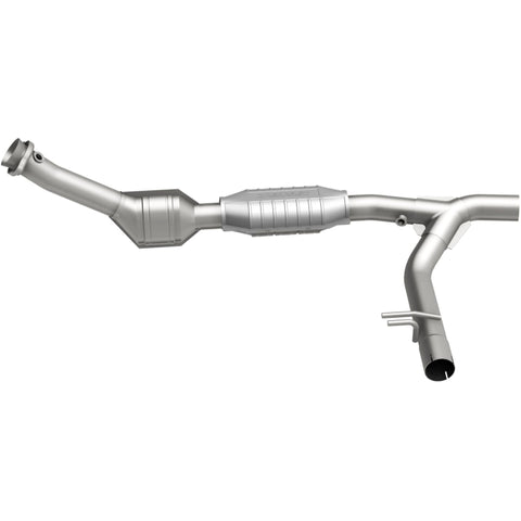 MagnaFlow Direct Fit Catalytic Converter 99-00 Ford Trucks 5.4L - 51412