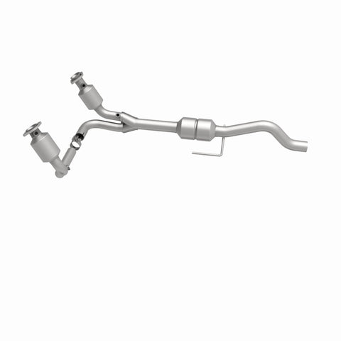MagnaFlow Direct Fit Catalytic Converter 00-03 Durango 4WD 4.7L - 458047