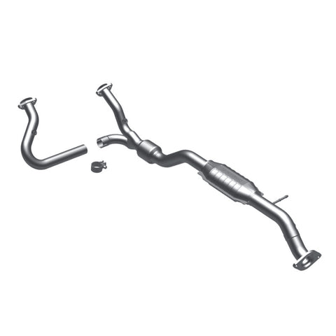 MagnaFlow Direct Fit Catalytic Converter 00-05 Blazer 4WD 4.3L - 93370