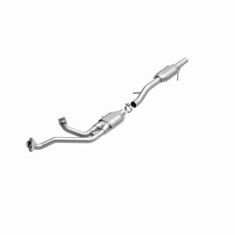 MagnaFlow Conv DF 87-93 Ford Bronco 4.9L / 87-95 F-150/F-250 (Non SD)/F-350 (Non SD) PU 4.9L (CA) - 334302
