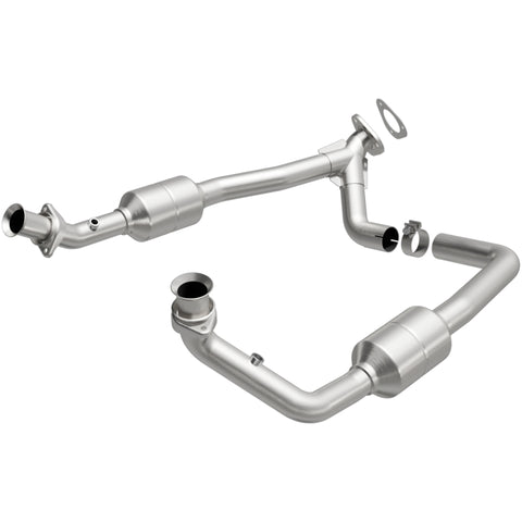 MagnaFlow Conv DF 00-03 Ford E150 5.4L - 51378