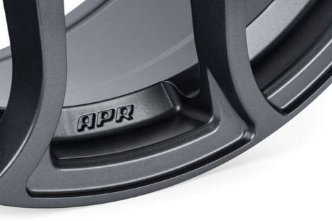 APR A01 Flow Formed 20x9.0 / 5x112 / ET42 / 66.5mm Bore / Gunmetal Grey Wheel - WHL00009