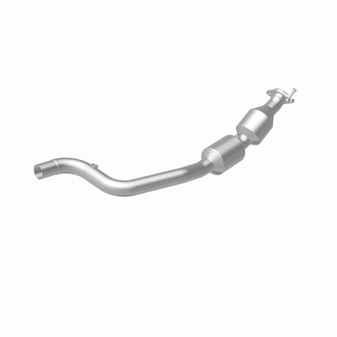 MagnaFlow 13-17 Range Rover V8 5 OEM Underbody Direct Fit EPA Compliant Catalytic Converter - 21-536