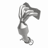 MagnaFlow Direct Fit Catalytic Converter 10-11 Toyota Camry 2.5L - 51800