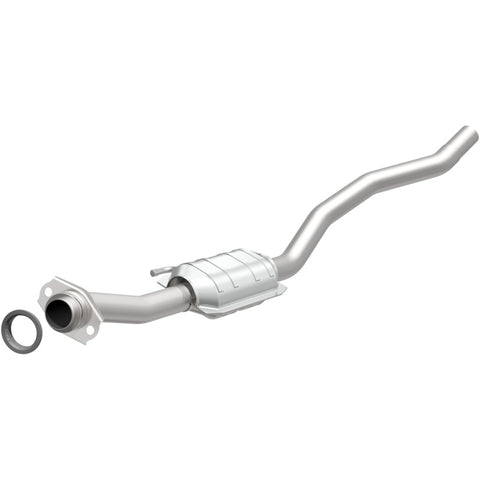 MagnaFlow Direct Fit Catalytic Converter 81-86 Chrysler/Dodge/Plym CA - 337253