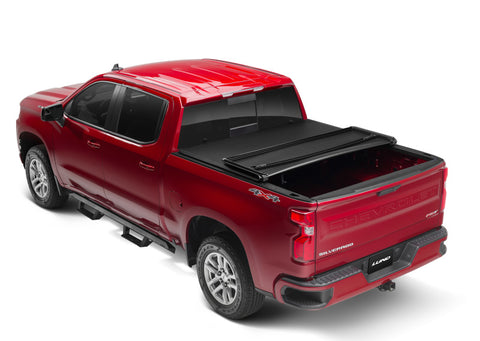 Lund 19-23 Chevrolet Silverado 1500 (5.5ft. Bed) Genesis Tri-Fold Tonneau Cover - Black - 950292
