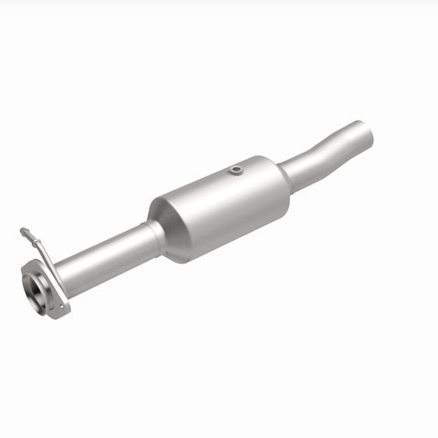 MagnaFlow 09-10 Ford F-550 Super Duty V10 6.8L Rear Underbody Direct Fit Catalytic Converter - 280434