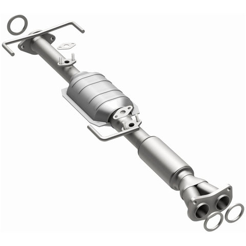 MagnaFlow Direct Fit Catalytic Converter Previa 95-96 2.4L - 23897