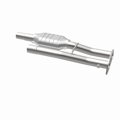 MagnaFlow Direct Fit Catalytic Converter 98 GM Truck 5.7L - 23179