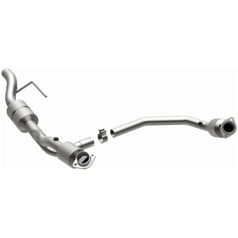 MagnaFlow Direct Fit Catalytic Converter Dodge 01-02 Ram 1500/2500/3500 Van 5.9L - 458003