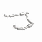 MagnaFlow Direct Fit Catalytic Converter 05-06 Ford E-350 Super Duty 5.4L - 5481439
