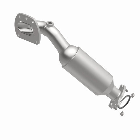 MagnaFlow Direct Fit Catalytic Converter 16-19 Toyota Tacoma 3.5L PS - 22-212
