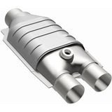 MagnaFlow Universal Catalytic Converter 2.5 inch/2 inch S/D PC2 Rear - 338037