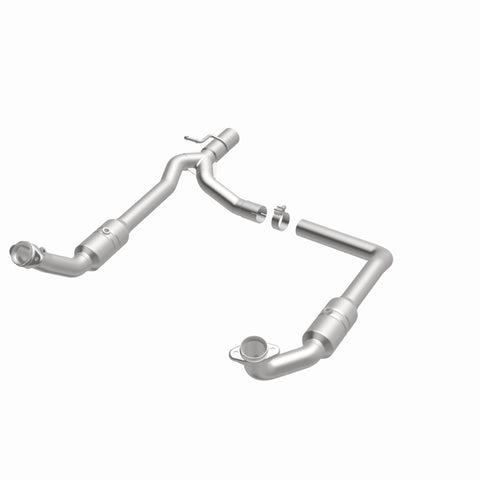 MagnaFlow Direct Fit Catalytic Converter 2009-2012 E-150 5.4 L Underbody - 52294