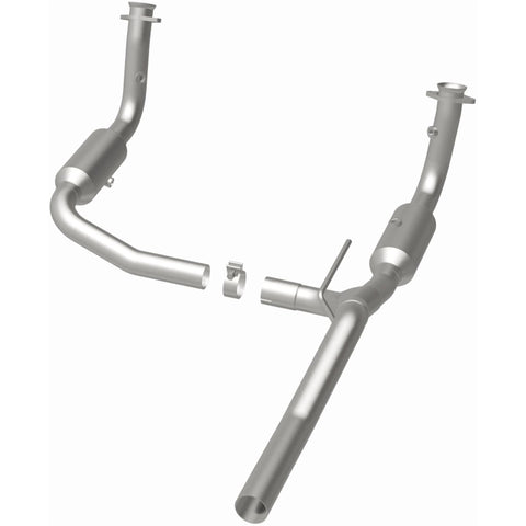 MagnaFlow 2008 Jeep Liberty 3.7L Direct Fit Converter - 5451187