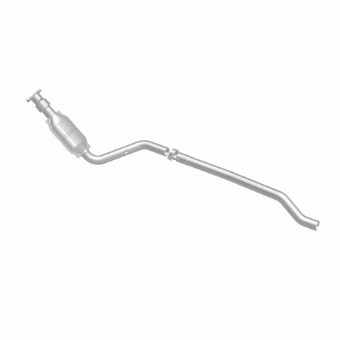 MagnaFlow Direct Fit Catalytic Converter 96-00 Caravan 3.0L - 93278