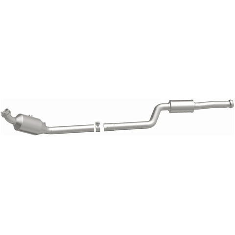 MagnaFlow 11-12 Mercedes-Benz C300 3.0L OEM Grade Direct Fit Catalytic Converter - 21-497
