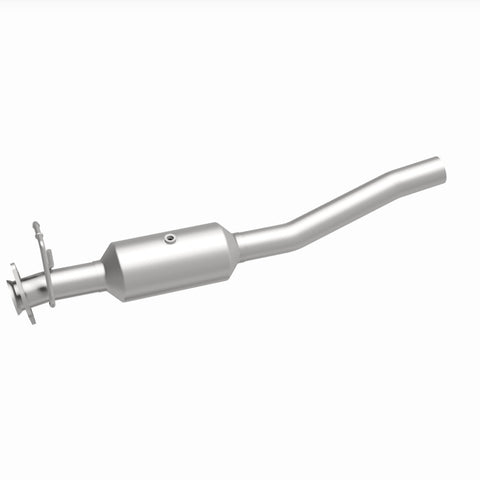 MagnaFlow 16-19 Ford F-53 V10 6.8L Underbody Direct-Fit Catalytic Converter - 280447