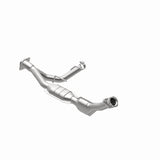 MagnaFlow Direct Fit Catalytic Converter 03-04 Ford Expedition 5.4L V8 Passenger Side - 24414
