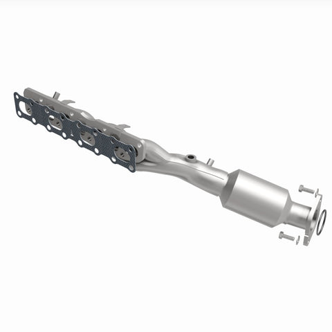 MagnaFlow Direct Fit Catalytic Converter Infiniti/Nissan Truck 8 5.6L P/S Manifold (49 State) - 50381