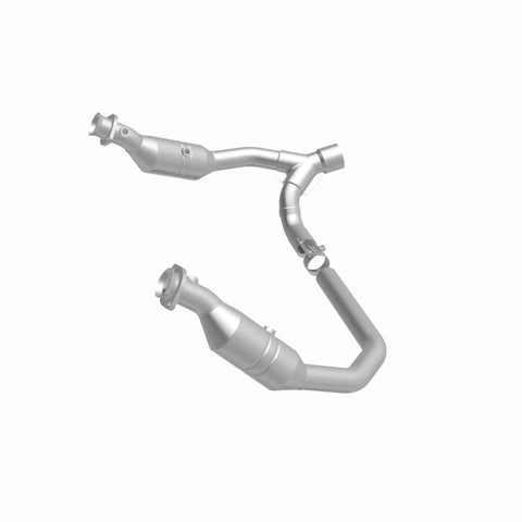 MagnaFlow Direct Fit Catalytic Converter 06-07 Ram 1500 4.7L Underbody - 52291
