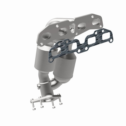 MagnaFlow OEM Grade 07-12 Nissan Sentra L4-2.5LGAS Direct Fit Federal Catalytic Converter - 51591