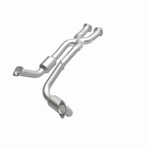 MagnaFlow Direct Fit Catalytic Converter 06-10 Jeep Grand Cherokee 6.1L - 5451046