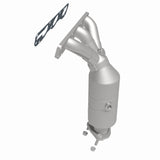 MagnaFlow Direct Fit Catalytic Converter 04-05 Suz Verona2.5 Manifold Front - 50911