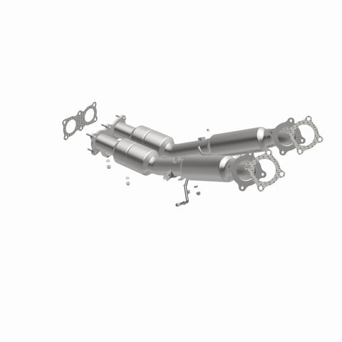 MagnaFlow Direct Fit Catalytic Converter 2008-2012 LR2 3.2 L Underbody - 52276