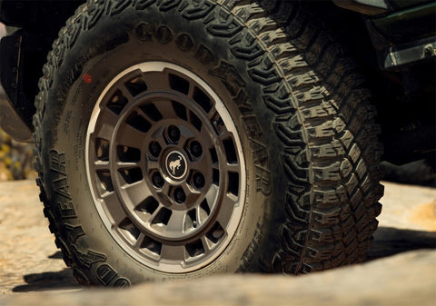 Ford Racing 21-23 Bronco 17x8.5 Wheel Kit - Sinister Bronze - M-1007K-P1785BRN