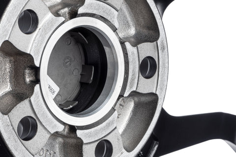 APR Hub Centric Ring - 66.5mm to 57.1mm - Z1003148
