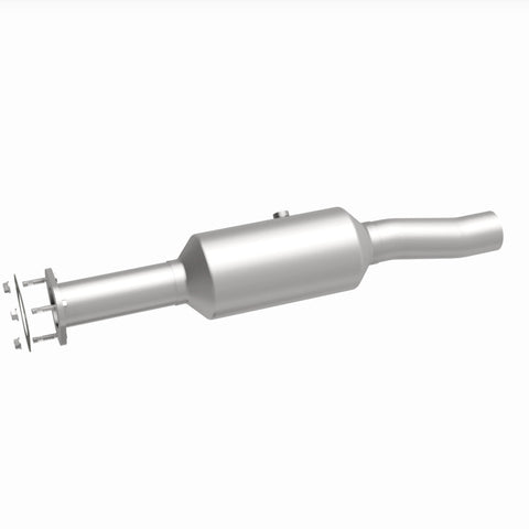 MagnaFlow 16-19 Ford E-450 Super Duty Base V10 6.8L Underbody Direct-Fit Catalytic Converter - 280446