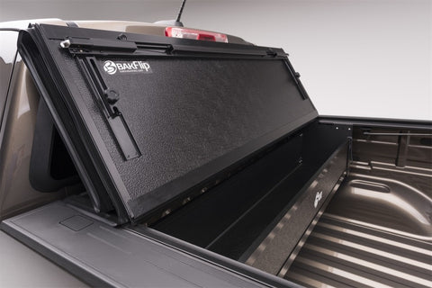 BAK 15-20 Chevy Colorado/GMC Canyon 5ft Bed BAKFlip G2 - 226126