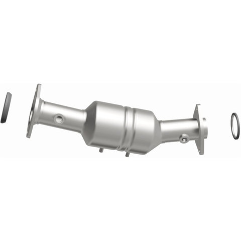 MagnaFlow Direct Fit Catalytic Converter 2010-2012 CX-7 2.5 L Underbody - 52222