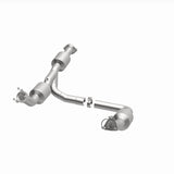 MagnaFlow 18-20 Chevrolet Express 2500 Single Underbody 4.3L Direct Fit Catalytic Converter - 280210