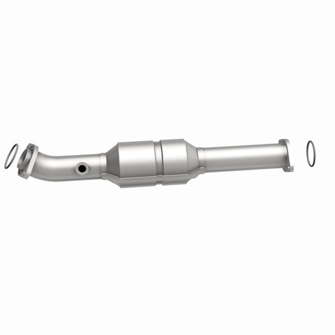 MagnaFlow Direct Fit Catalytic Converter 05-09 Toyota Tacoma 4.0L P/S Rear - 49702