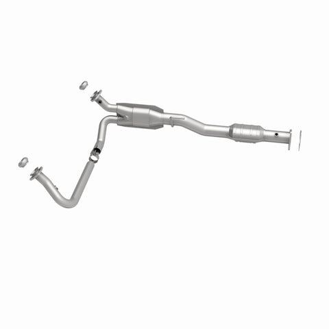 MagnaFlow Direct Fit Catalytic Converter Astro 00-04 4.3L OEM - 49082