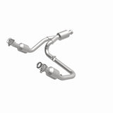 MagnaFlow 14-15 Chevrolet Silverado 1500 Underbody 4.3L / 5.3L Direct-Fit Catalytic Converter - 280424
