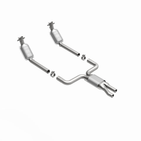 MagnaFlow Direct fit Catalytic Converter, Lincoln 03-06 8 3.9L; Y Pope Assy - 23936